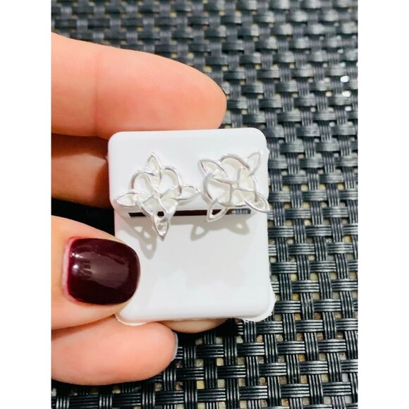 ❤️ 925 Sterling Silver earrings studs witch knot ❤️ Nudo de bruja